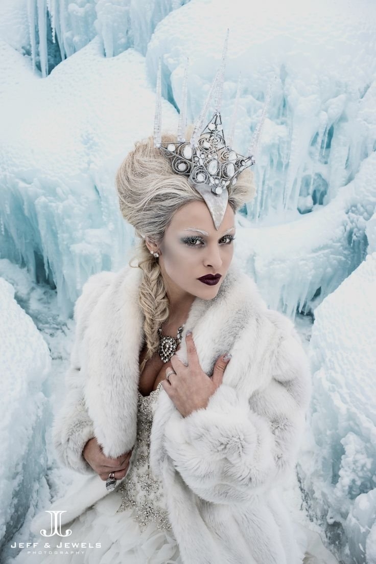 Снежная Королева Эйс Квин