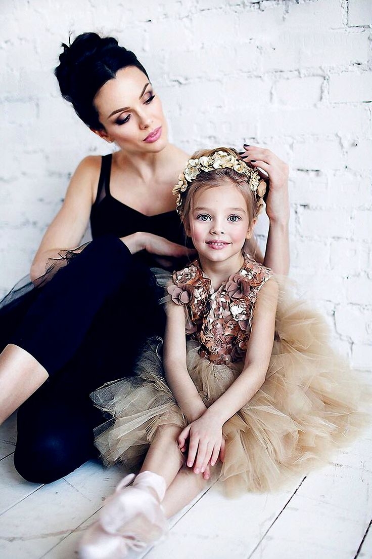 Фотосессия мама и дочка в студии