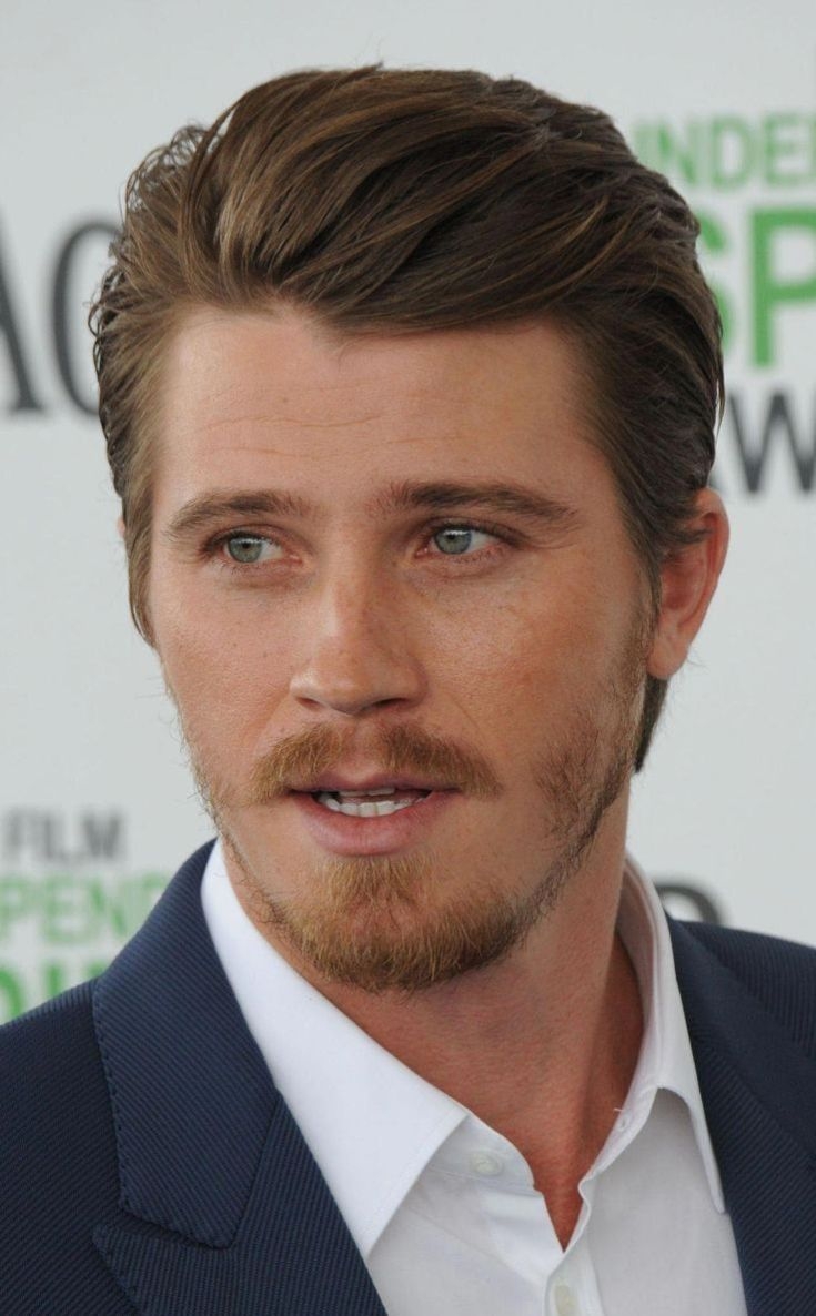 Гаррет Хедлунд стрижка