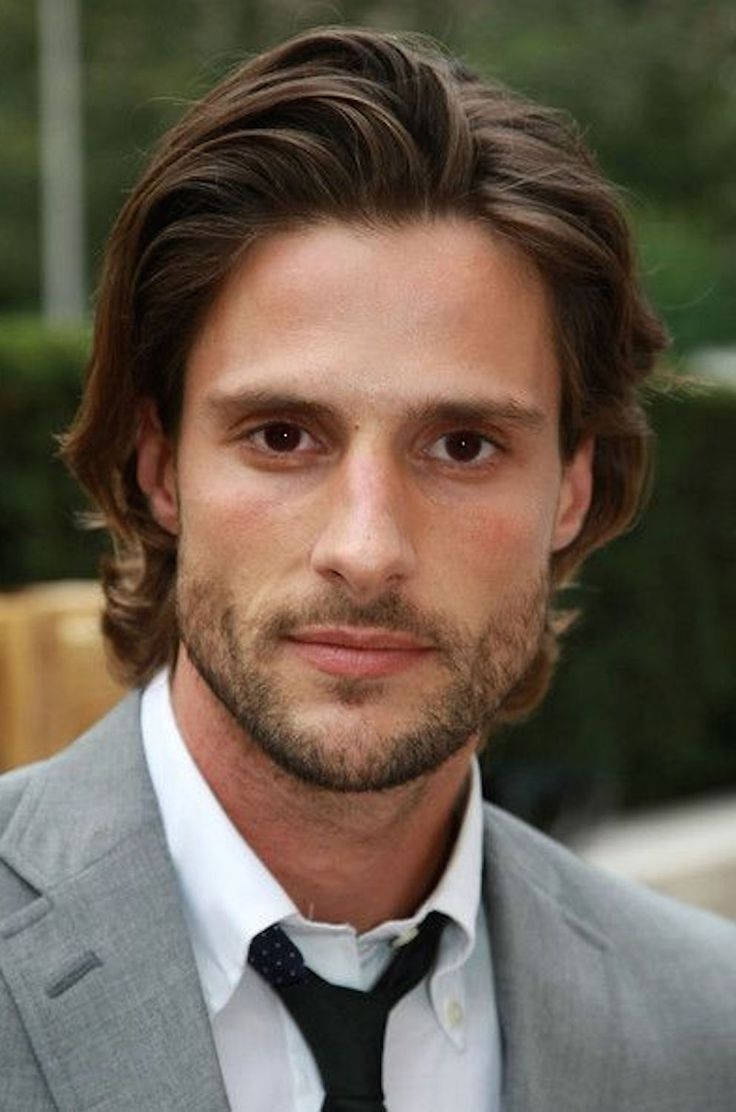 Удлиненные мужские стрижки