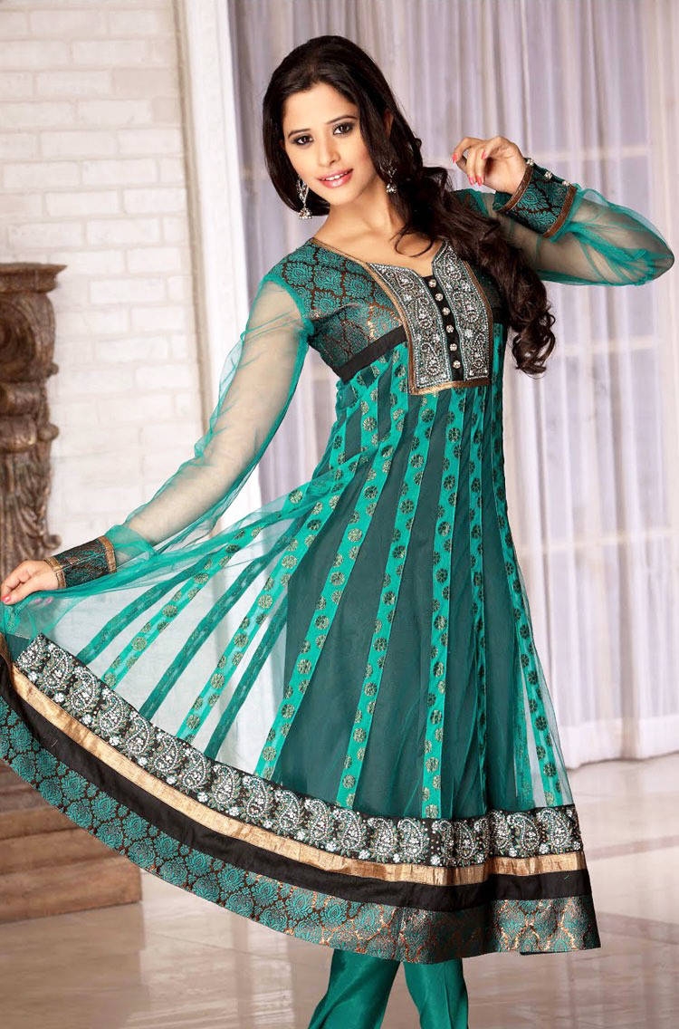 Зеленый Сальвар камиз