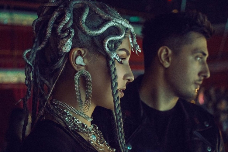 Образ медузы Горгоны на Хэллоуин