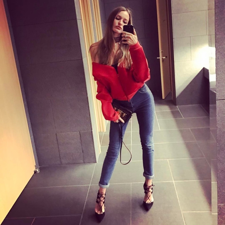 Кристина Романова Наоми