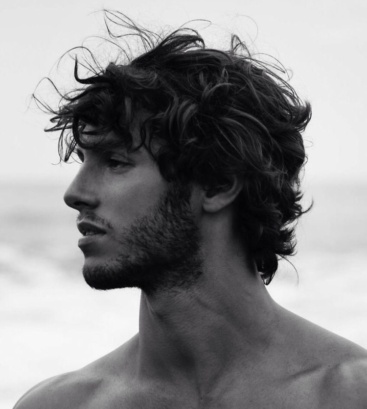 Мужские стрижки на длинные кудрявые волосы