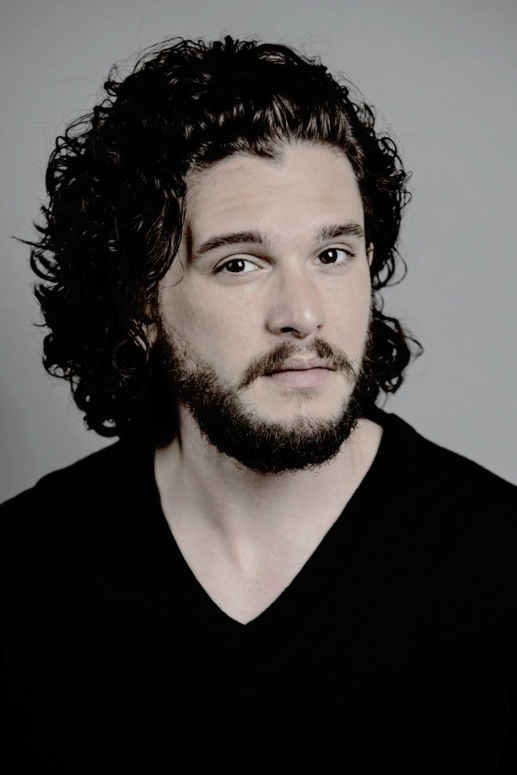 Кит Харрингтон кудрявые волосы