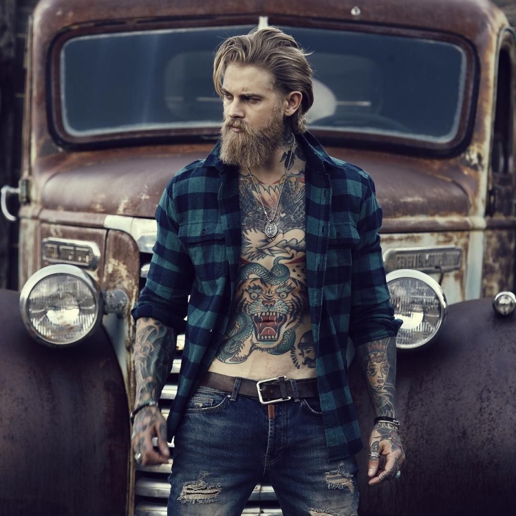 Джош Марио Джон