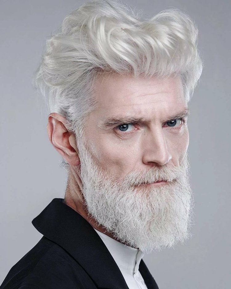 Сергей седой