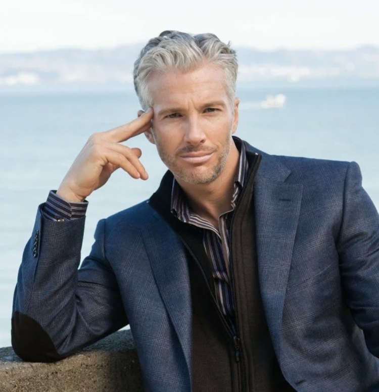 Мужские стрижки для седых волос