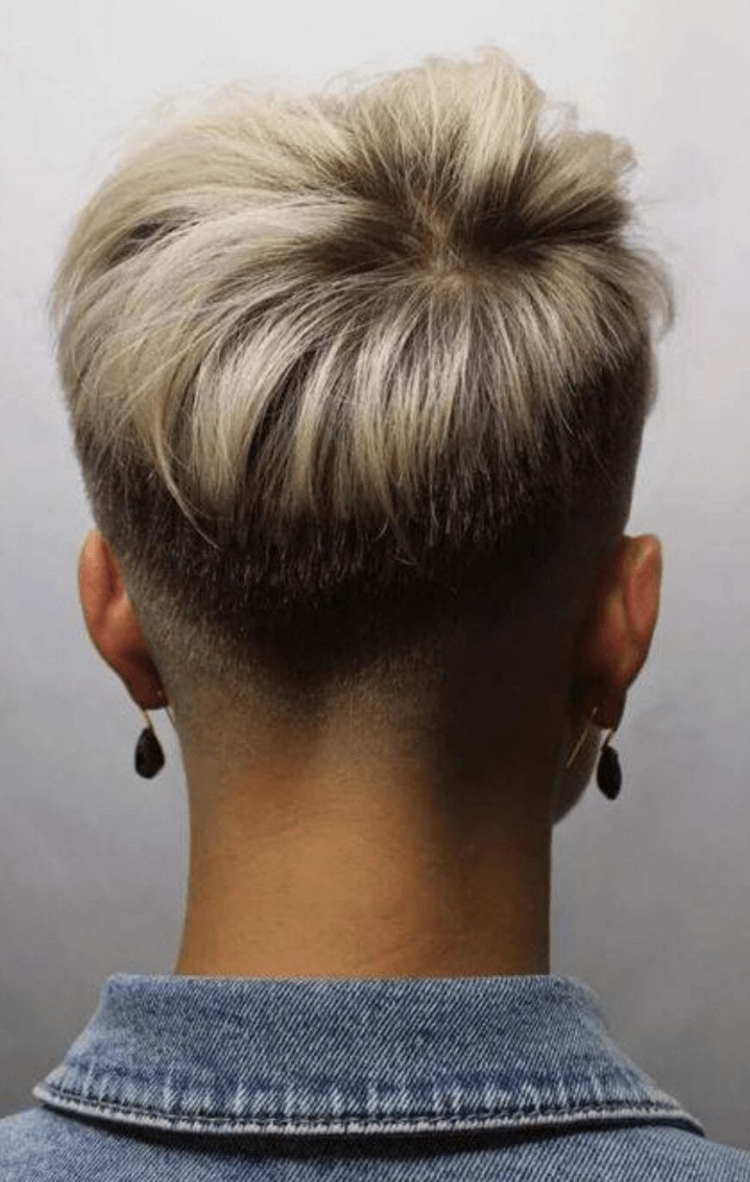 Пикси андеркат затылок
