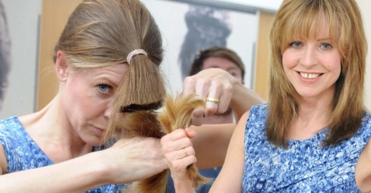 Подстричь волосы самой себе