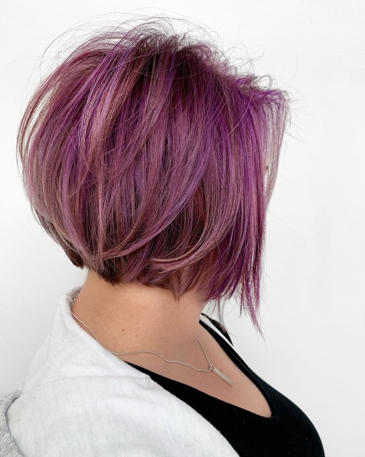 Градуированный Боб каре розовый