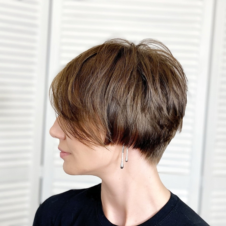 Медуза Боб стрижка