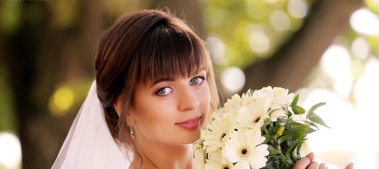 Свадебные прически с челкой