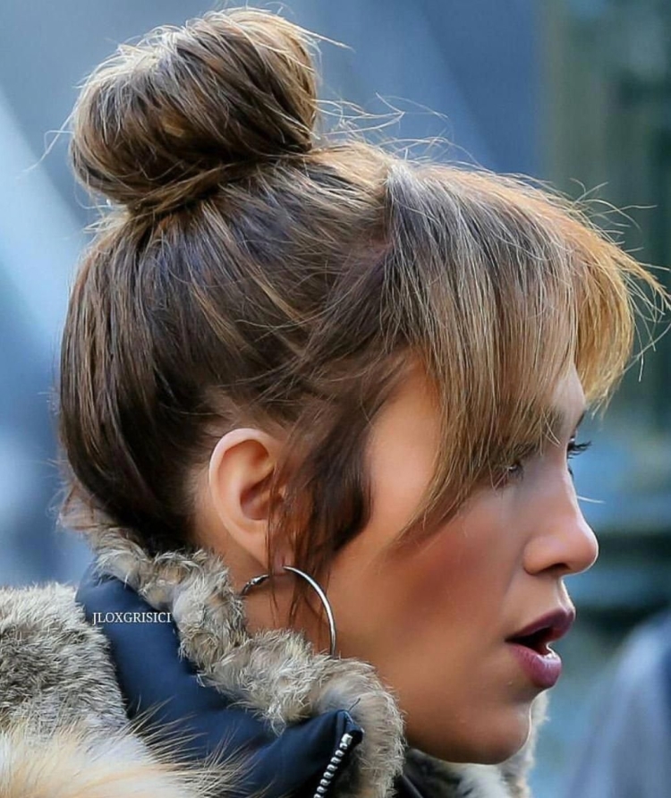 Дженнифер Лопес с челкой