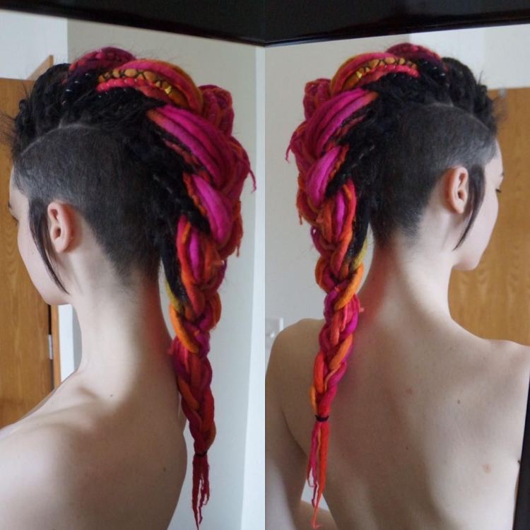 Причёски с канекалоном на короткие волосы для женщин