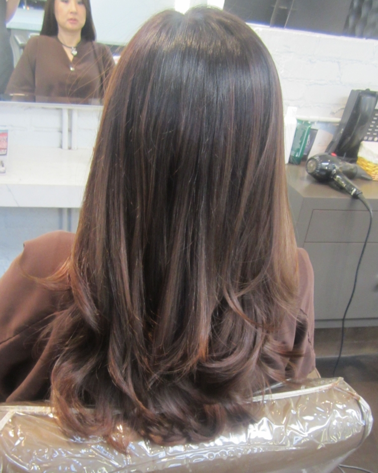 Шоколадно-пепельный цвет волос