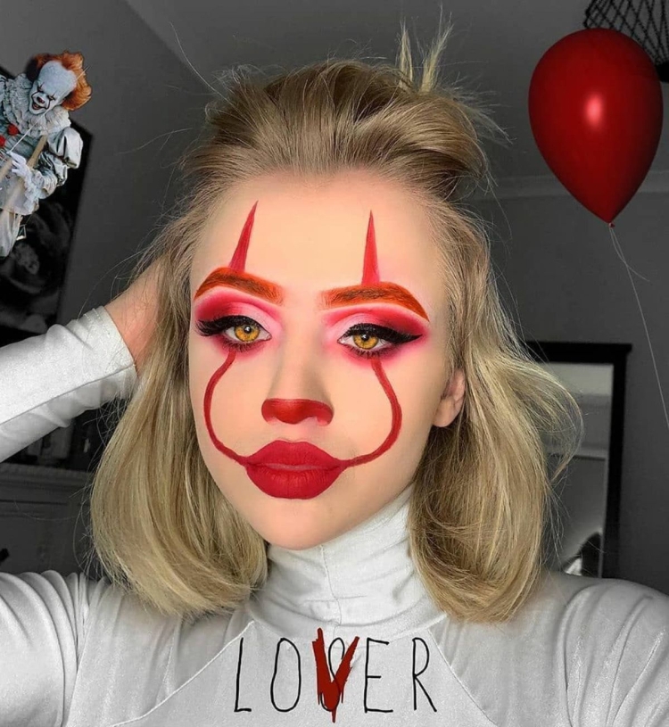 Макияж клоуна на Хэллоуин легкий