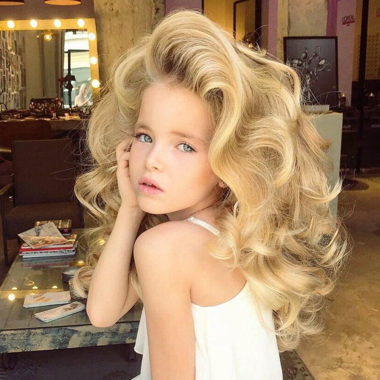 Анастасия Авербух