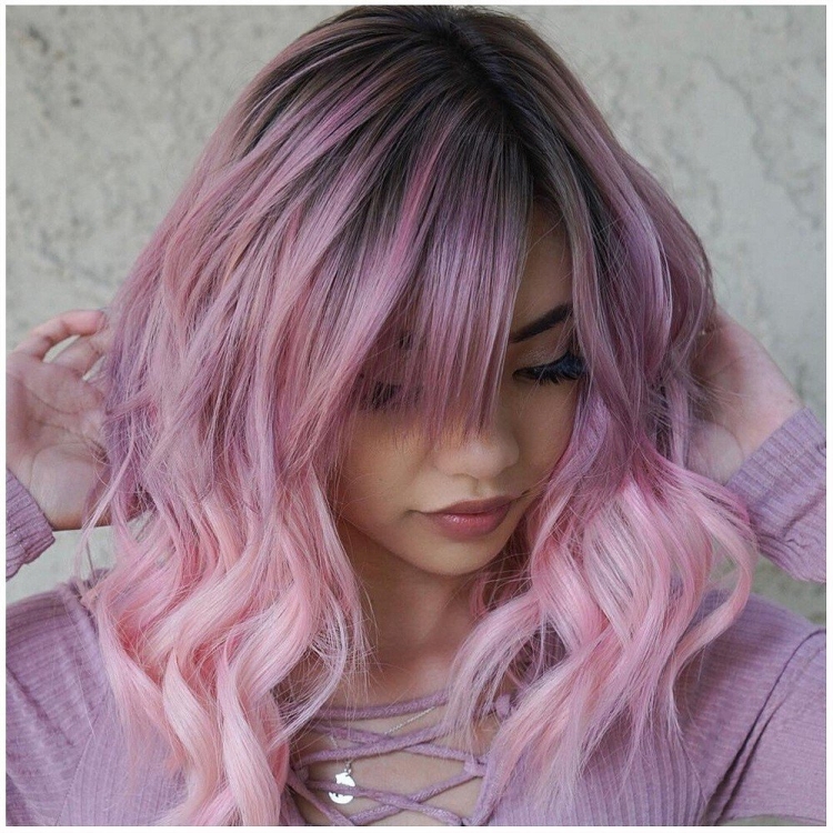 Розовое окрашивание волос