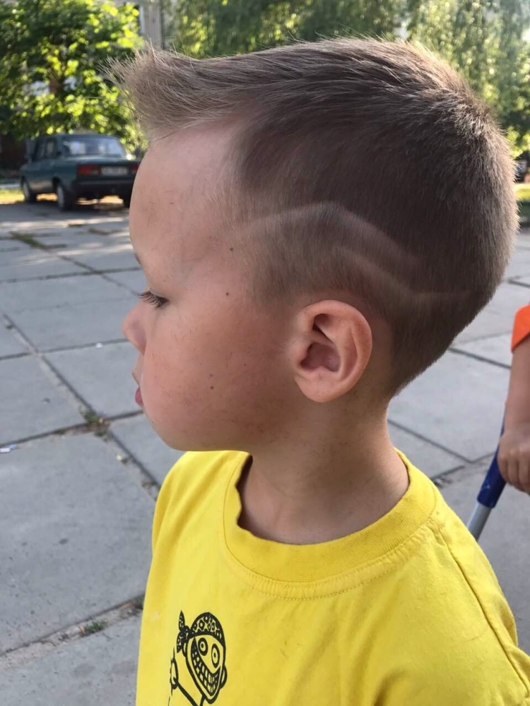 Стрижка с молнией для мальчика