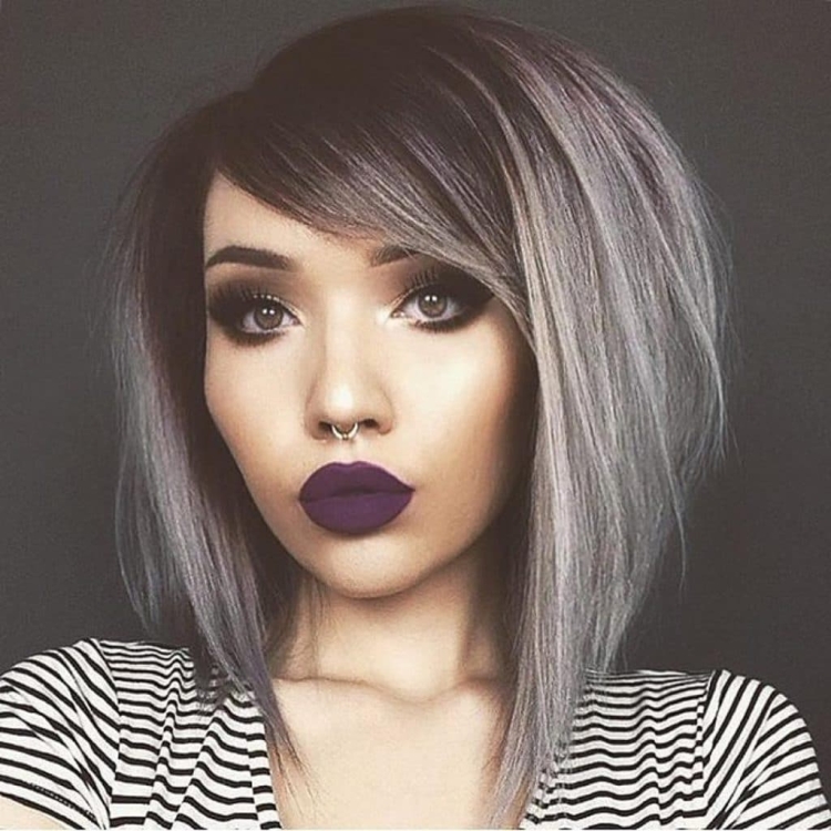 Пепельное омбре на каре