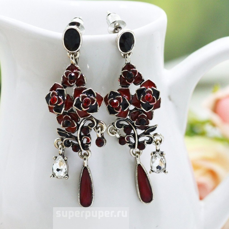 Красивые серьги