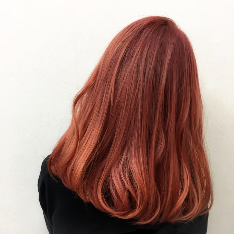 Рыже розовый цвет волос