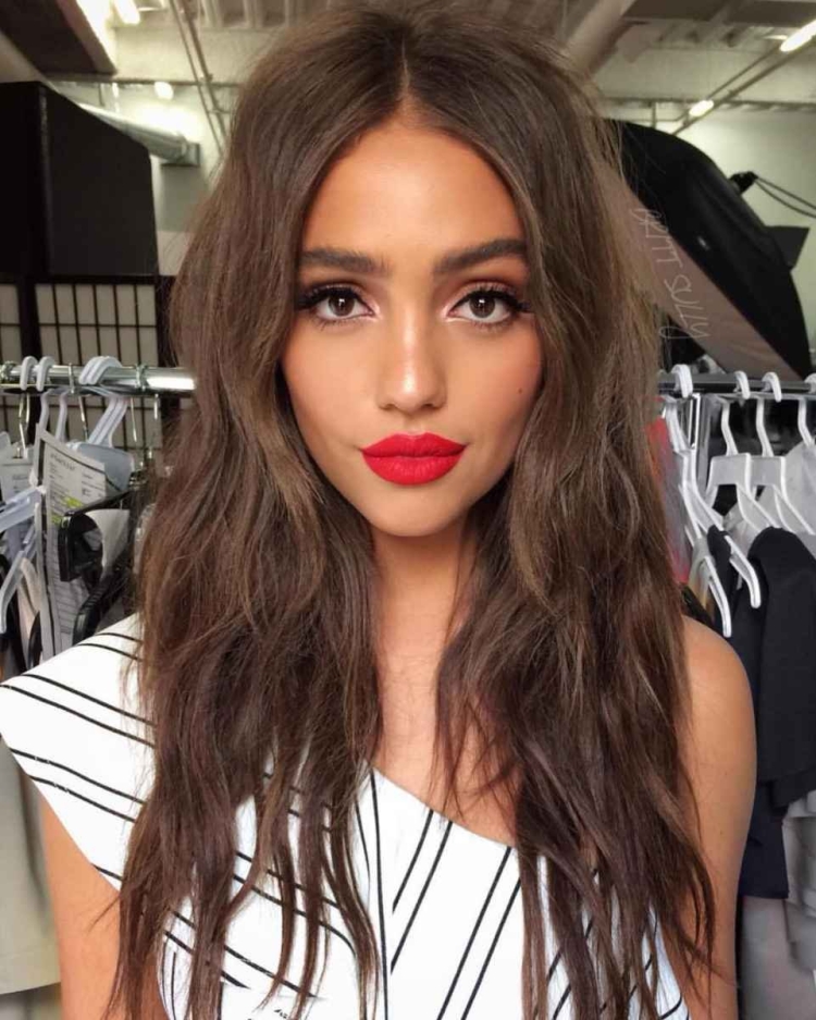 Контуринг на темные волосы