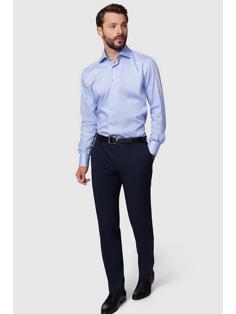 Рубашка к синим брюкам