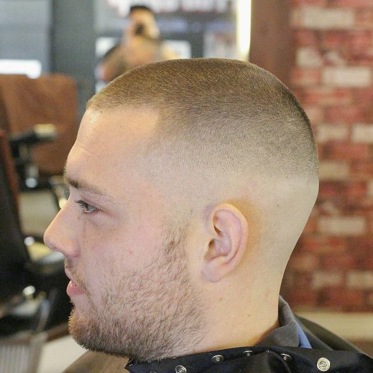 Фейд налысо