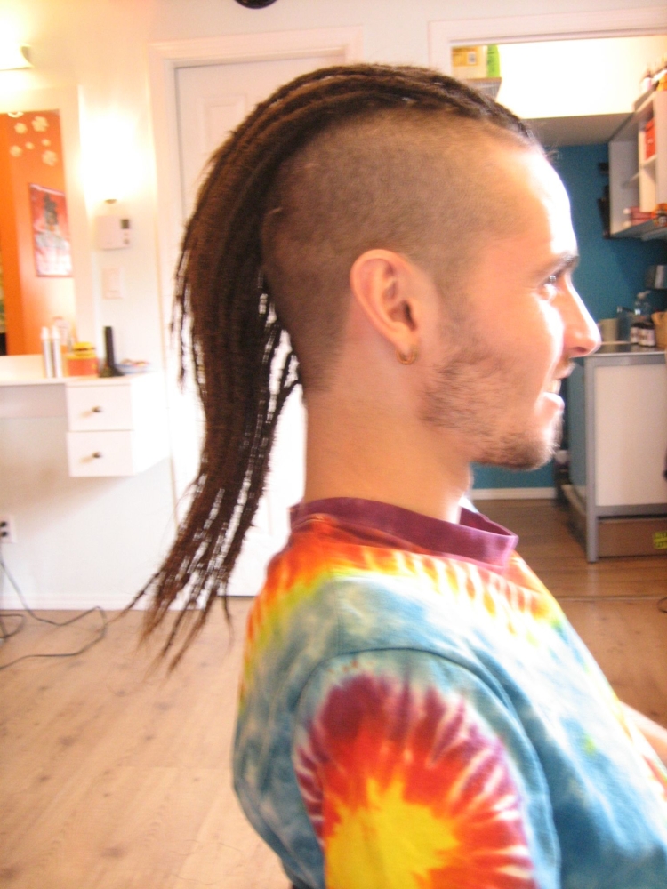 Мужские прически ирокез дреды