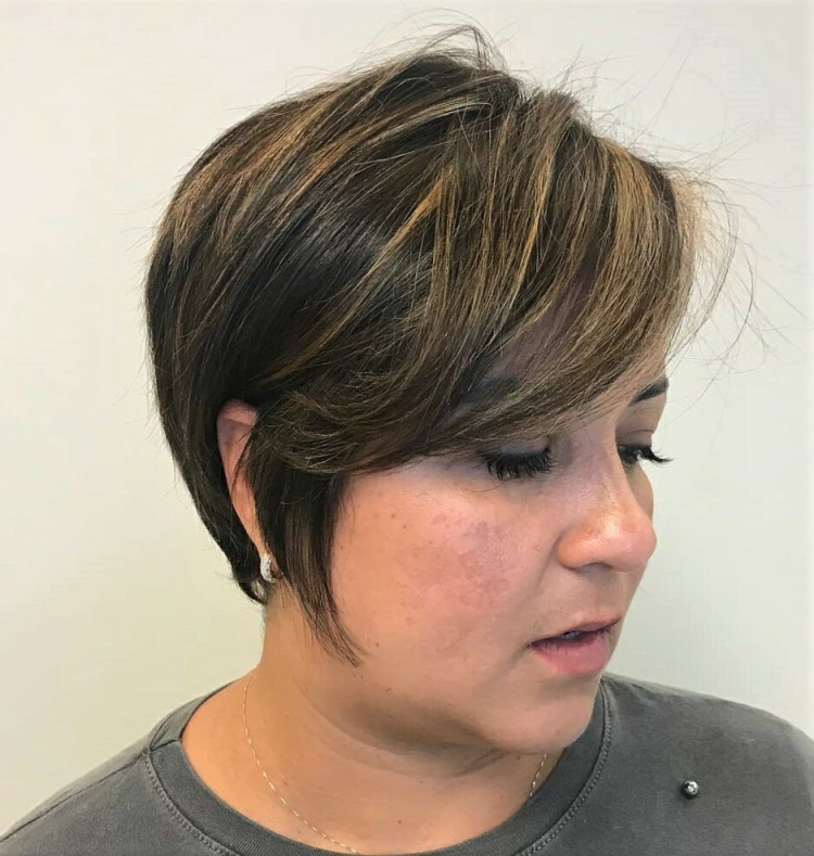 Стрижка Пикси Боб для полных женщин после 40