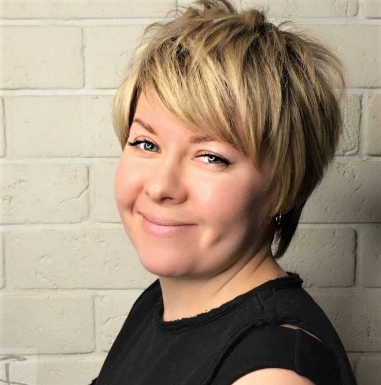 Короткие стрижки для полных женщин