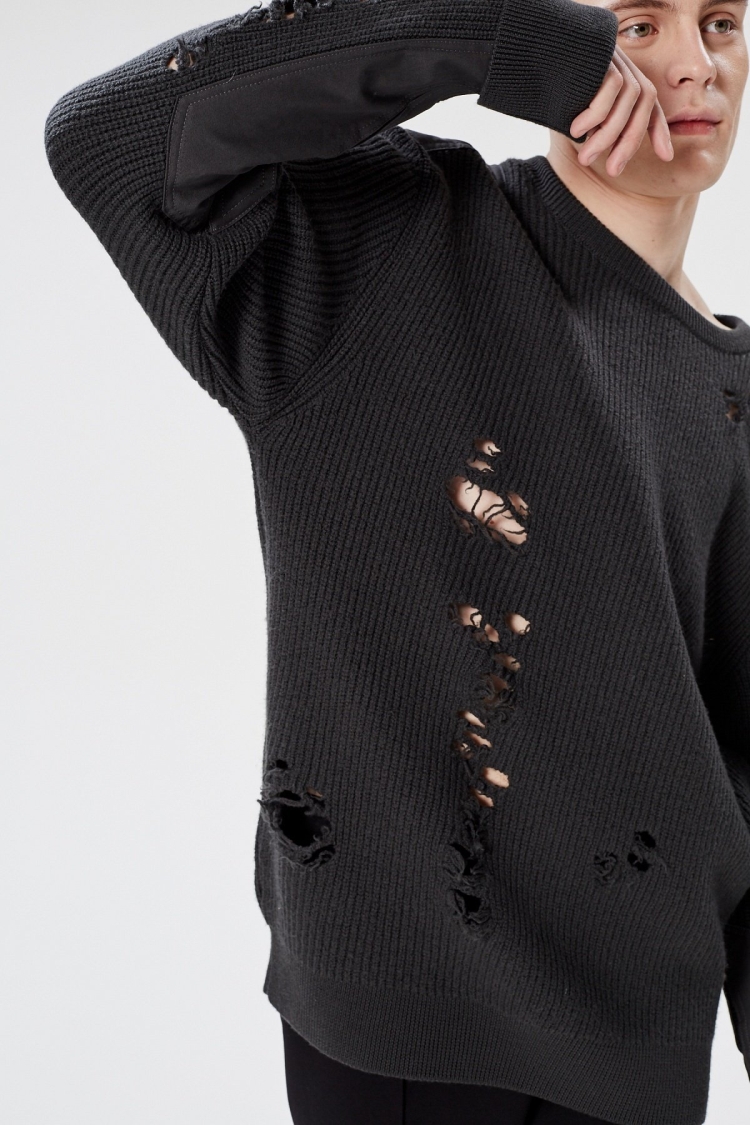 Кофта с дырками мужская