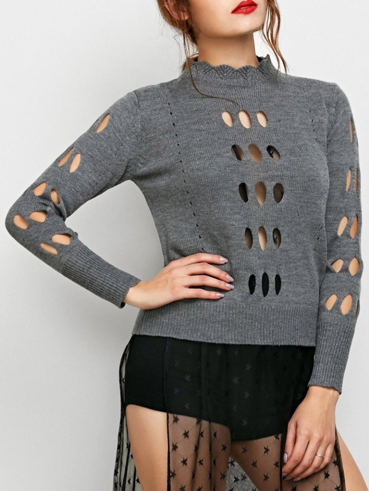 Рваная кофта