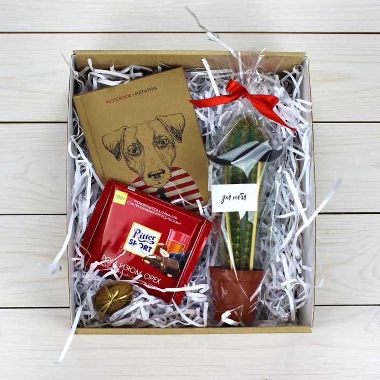 Оригинальный подарок коллеге