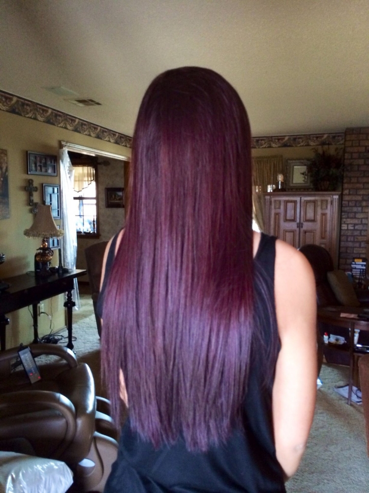 Красное дерево с фиолетовым отливом цвет волос