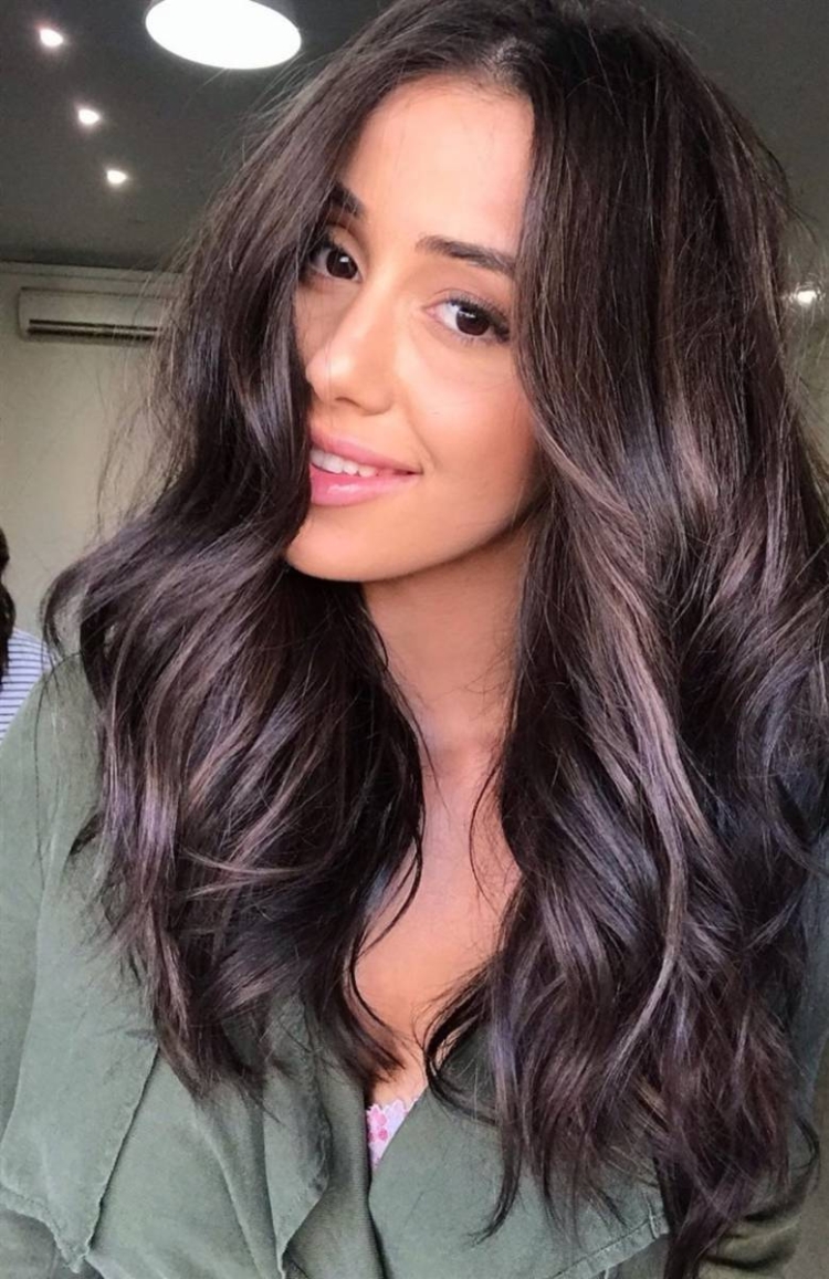 Красивые темные оттенки волос