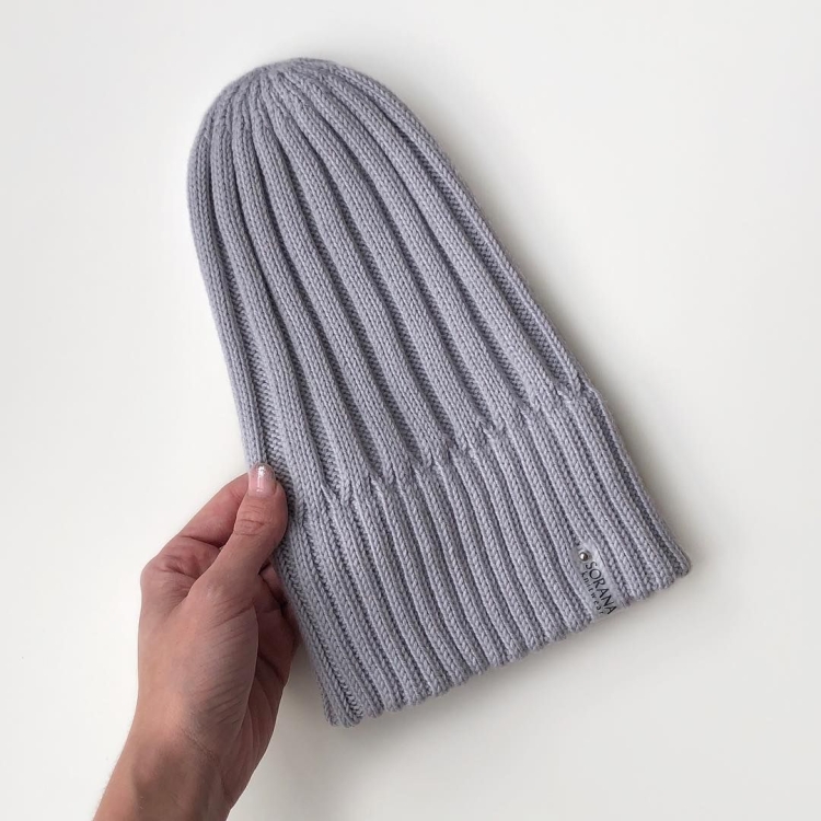 Minimalist hat