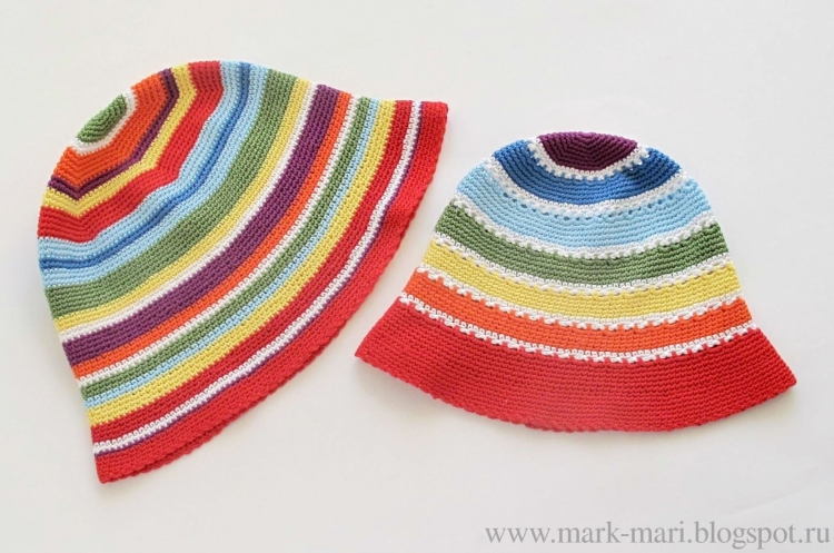 Полосатая шапочка крючком