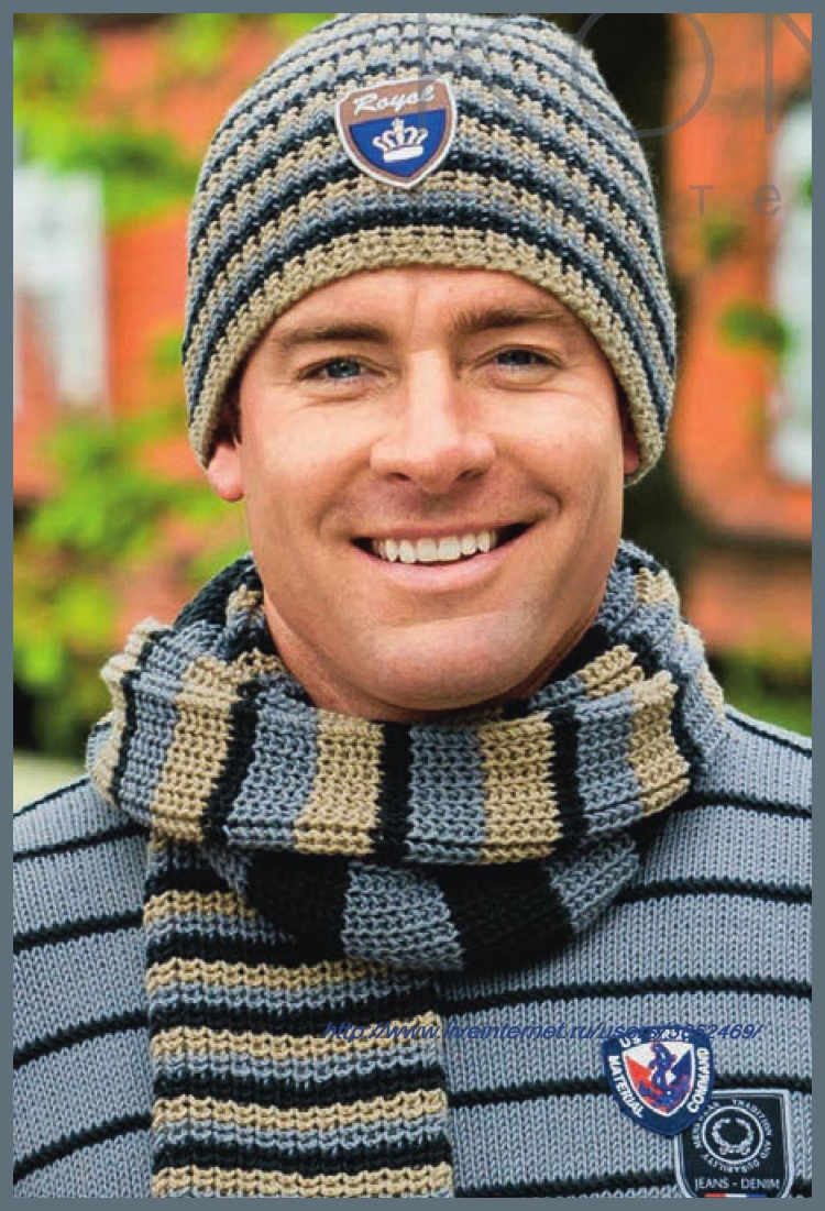 Шапка в полоску мужская