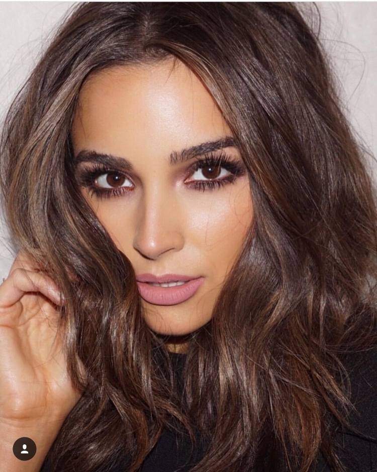 Оливия Калпо блонд