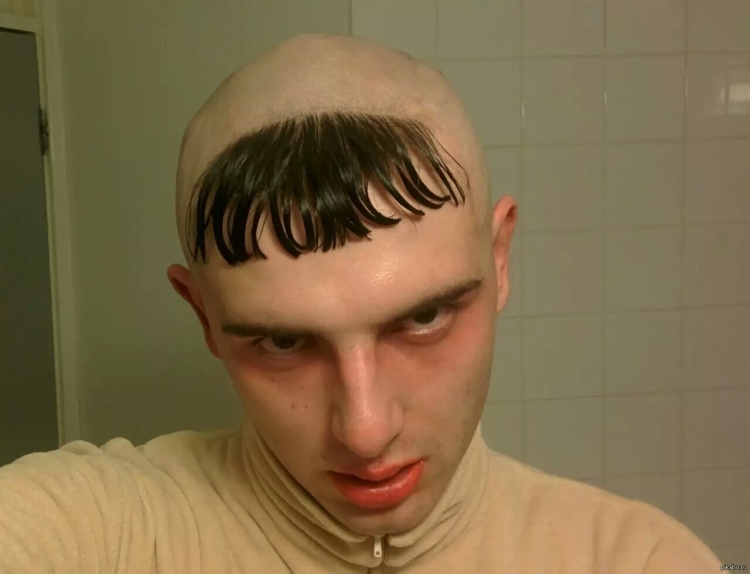 Дебильная челка