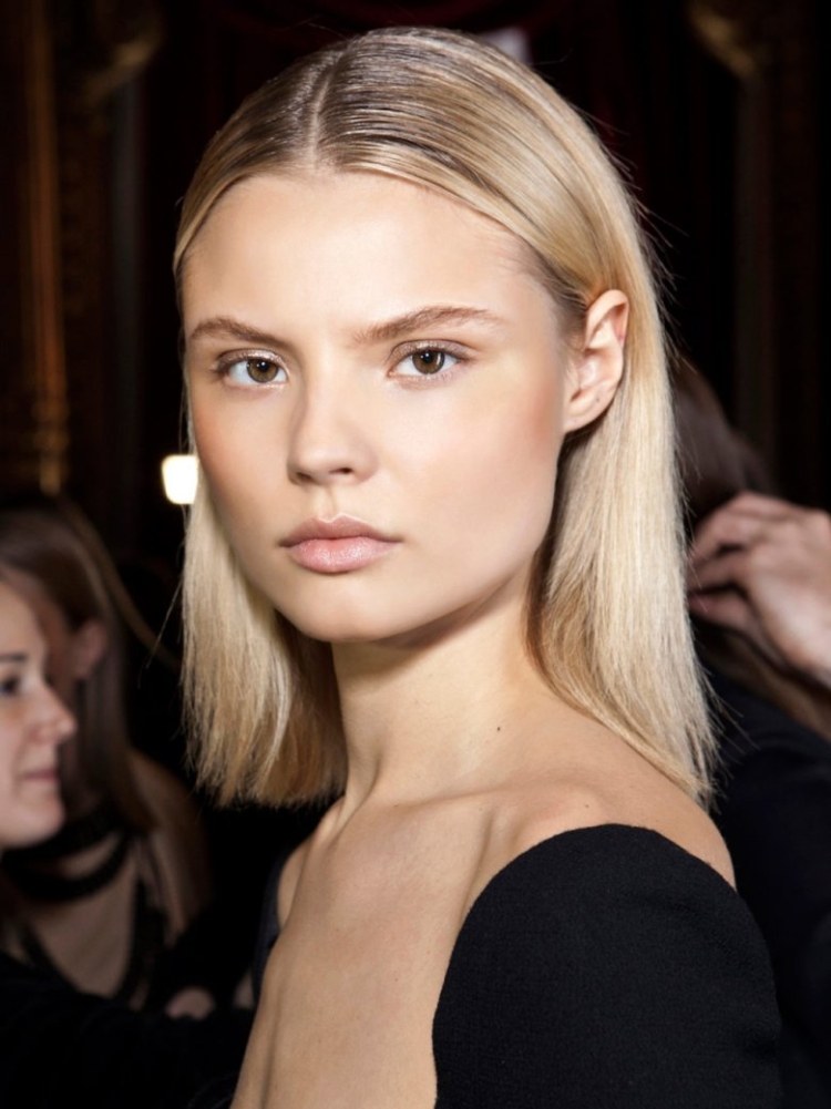 Привески с прямым пробором