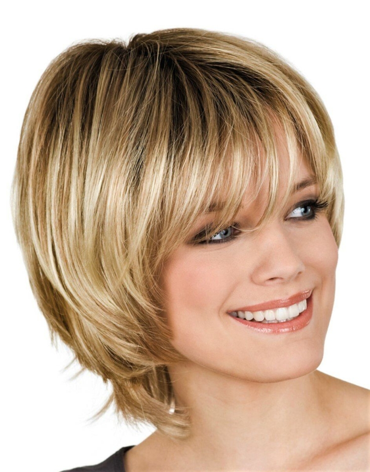 Стрижка Боб Каскад с челкой Каскад на короткие