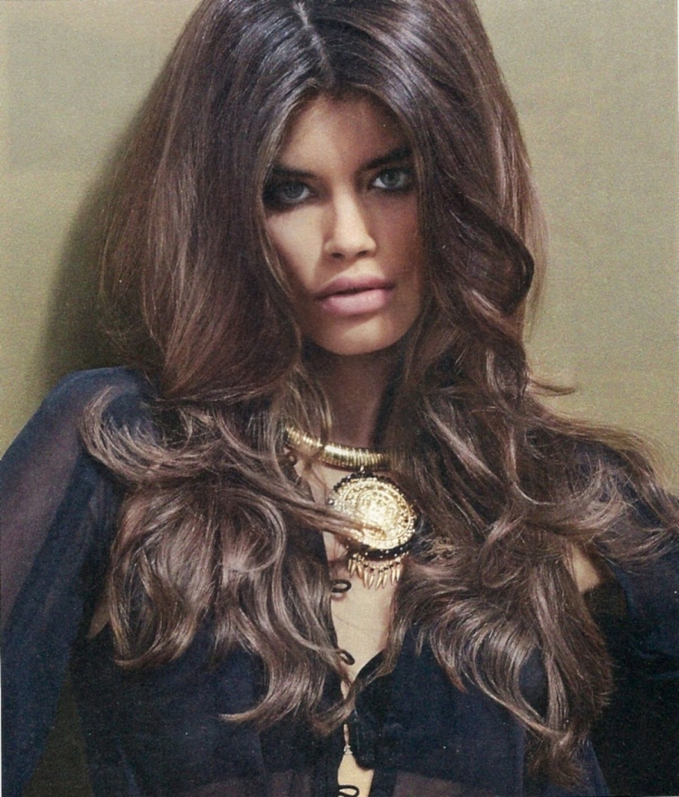 Пепельно коричневый цвет волос