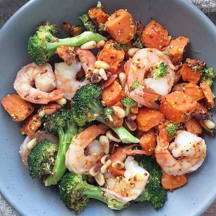 Белковый салат