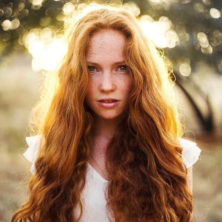 Рыжеволосая Катрин кюн