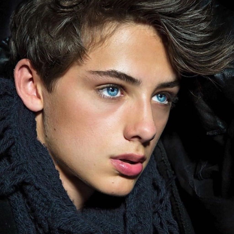 Уилльям Франкли н Миллер