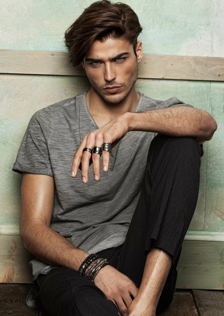 Алессандро Деллисола модель